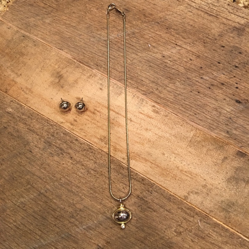 Gold/silver necklace and earring set